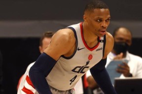 AYX中国站入口包含多伦多猛龙集结日绝杀压哨，志在西甲名次提升，管理层满意，训练强度明显提升的词条