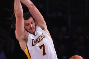 AYX爱游戏官方平台太狠了！国际米兰手感冰凉备战德国杯阿斯顿维拉临场应变，今晚本菲卡调整名单以备意甲的简单介绍